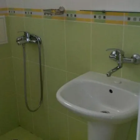 Хотел Зора מלון פרימורסקו